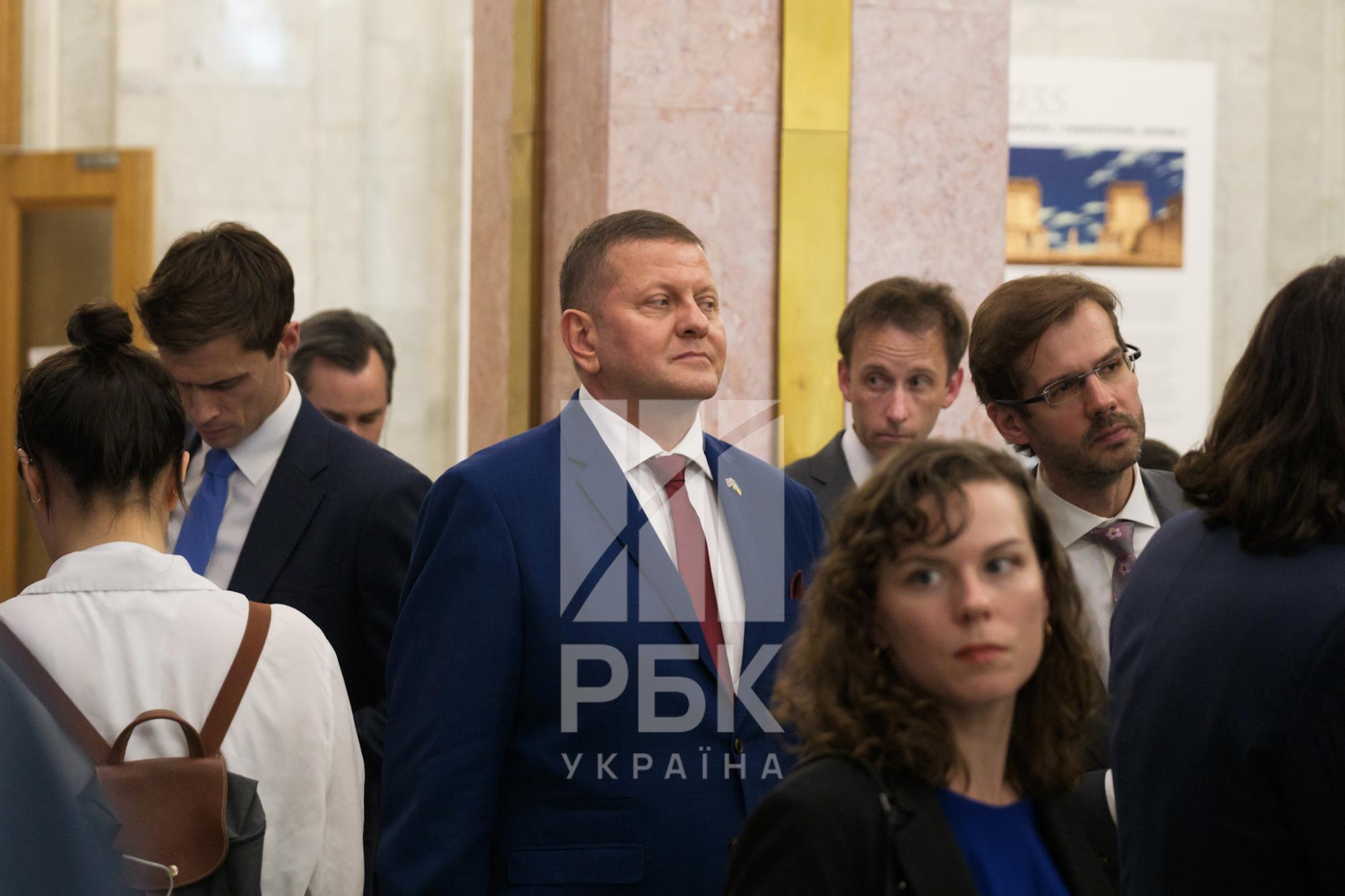 Валерий Залужный вернулся в Украину: как он выглядит сейчас (фото)